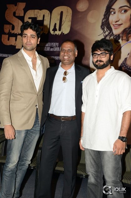 Kshanam-Movie-First-Look-Launch